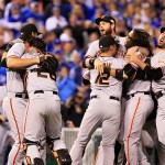 Giants hold off Royals to win World Series