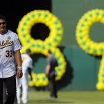 Report: Jose Canseco accidentally shoots himself while cleaning his gun