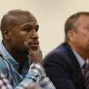 Floyd Mayweather sued for alleged 31-minute sparring round (Yahoo Sports)