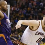 LeBron ties Cavs' career assists record in win