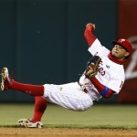 Freddy Galvis makes like Andrelton Simmons to rob Braves of hit