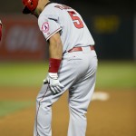 Albert Pujols hobbled again, leaves game with hamstring tightness