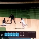 White Sox lose in ninth after failing to challenge a blown call at second
