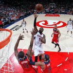 Hawks bounce back, beat Wall-less Wizards in Game 2 to tie series 1-1