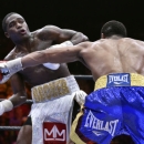 Adrien Broner more punchline than ‘Problem’ in loss to Shawn Porter (Yahoo Sports)