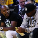 Floyd Mayweather Jr. won’t give up on struggling protégé Adrien Broner (Yahoo Sports)