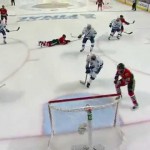 Marian Hossa misses glorious scoring chance with wide-open net (Video)