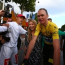 Cycling-Briton Froome lands second Tour title (Reuters)